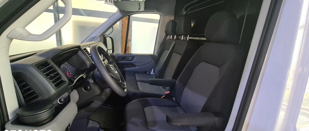 Volkswagen Crafter cena 190650 przebieg: 7, rok produkcji 2024 z Skarżysko-Kamienna małe 121